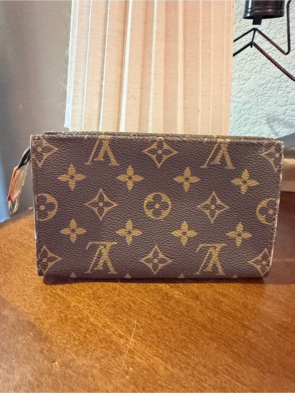 Louis Vuitton Bucket Pouch - Toiletry Pouch 17cm